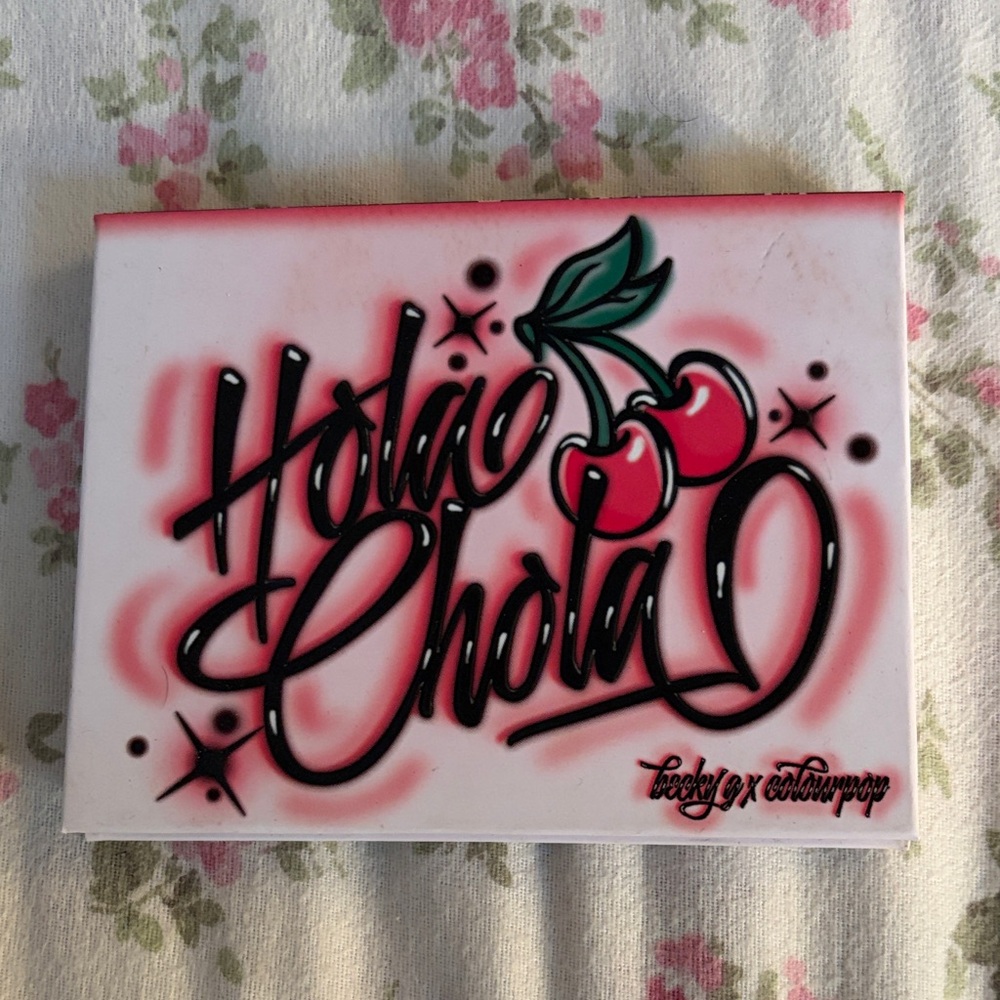 Becky G x Colourpop Hola Chola eyeshadow palette